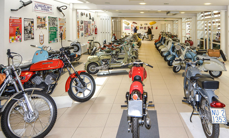 “Sardinia Moto Story”: esposte a Nuoro oltre cento moto vintage tra d’epoca, storiche e classiche