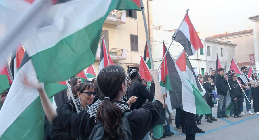 Studenti sassaresi in piazza per il popolo Palestinese