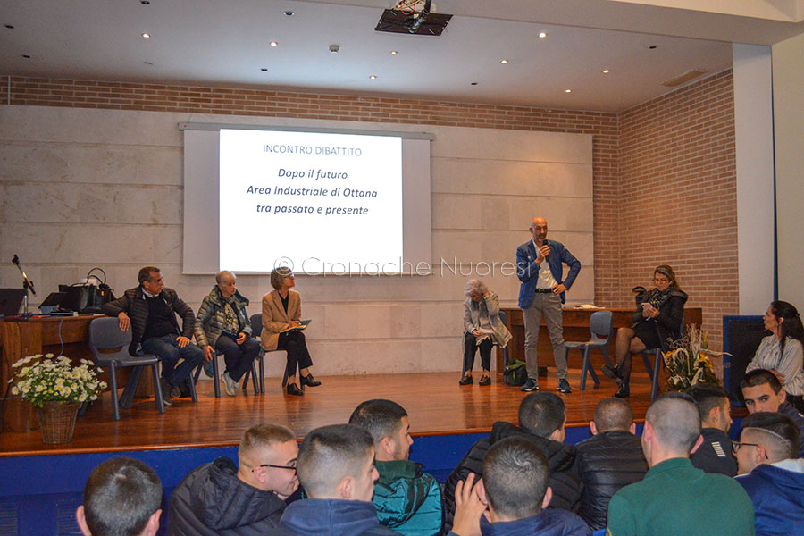 Nuoro. Industrializzazione a Ottana: gli studenti dell’IPSIA e dell’Agrario incontrano i protagonisti di quegli anni