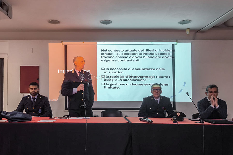 Nuoro. La Polizia Locale guarda al futuro. Oggi un seminario su sicurezza stradale e nuove frontiere del rilievo degli incidenti