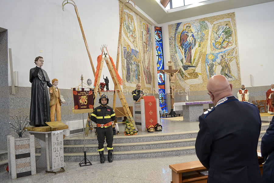 I Vigili del fuoco di Nuoro celebrano Santa Barbara ricordando il collega Giovanni Spiggia